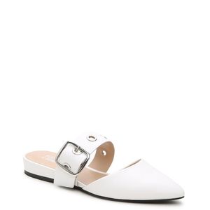 White Staple Flats